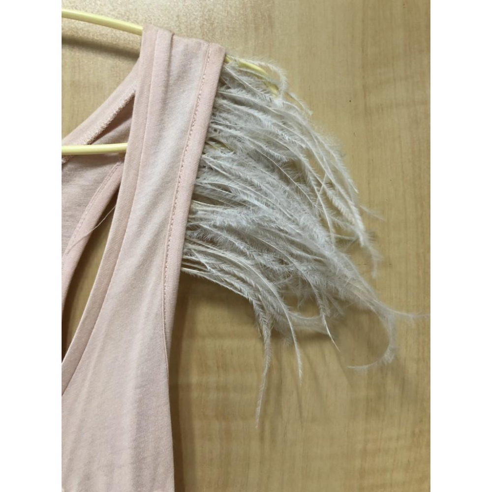 MANGO  杏桃色 羽毛 亮片 挖背 背心-細節圖4