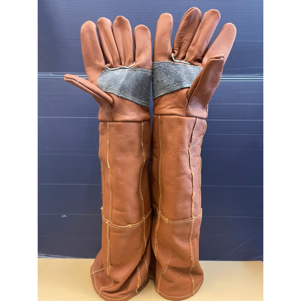 好活動 ➤JIA-JIA➤源杏爪牙手套 一雙 特長版60cm 左右手各一隻 防咬 掌心二層皮質 寵物 防抓咬 防護 貓-細節圖3