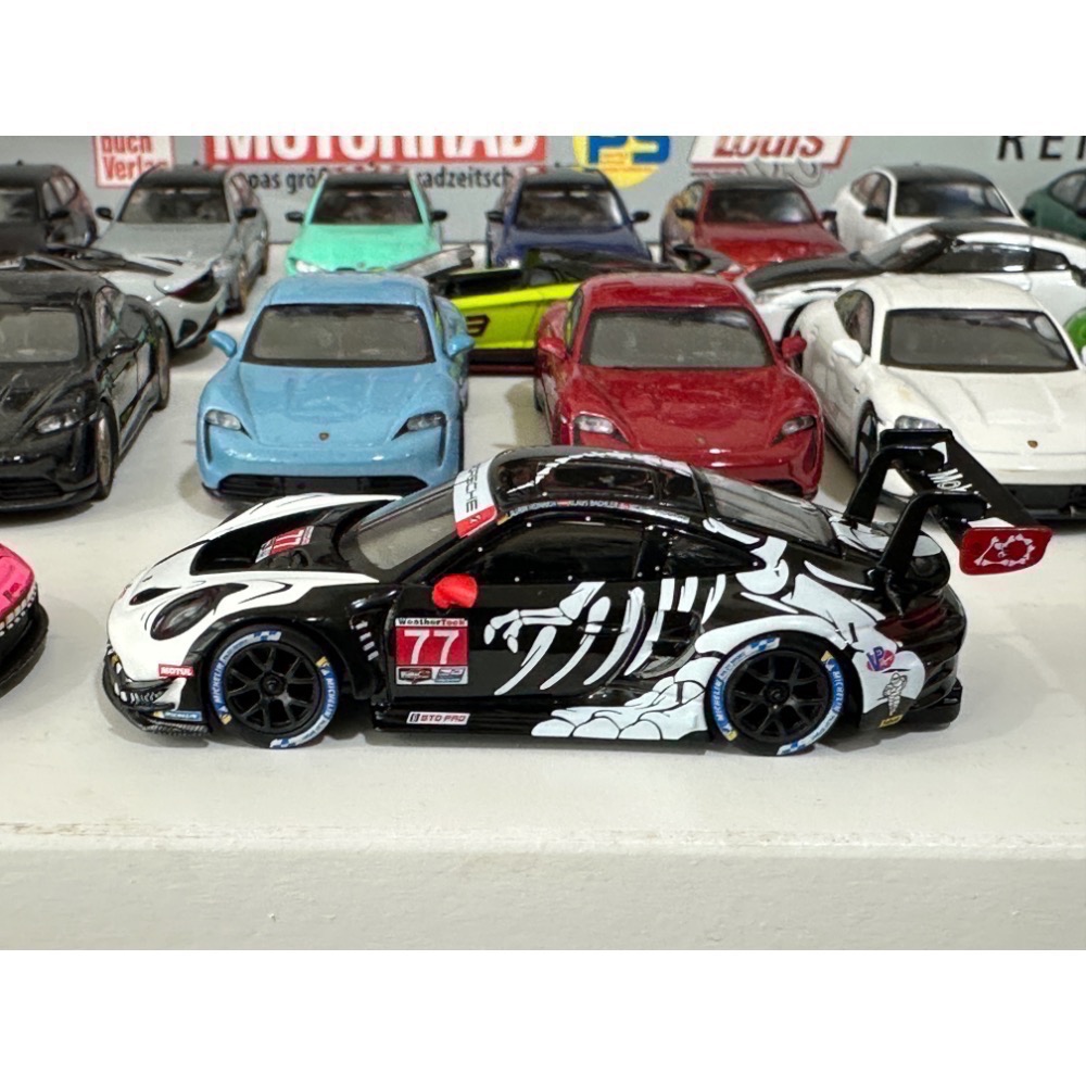 全新現貨Mini gt 1143 Porsche 911 GT3 R #77 AO Racing 2025-細節圖3