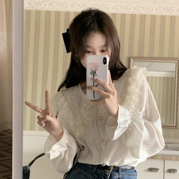 春天氣息！約會必搭💝  韓版溫柔lady珍珠釦蕾絲襯衫   韓系 顯瘦 女裝 衣服 基本款 T恤 短袖 上衣 短版 上著-細節圖5