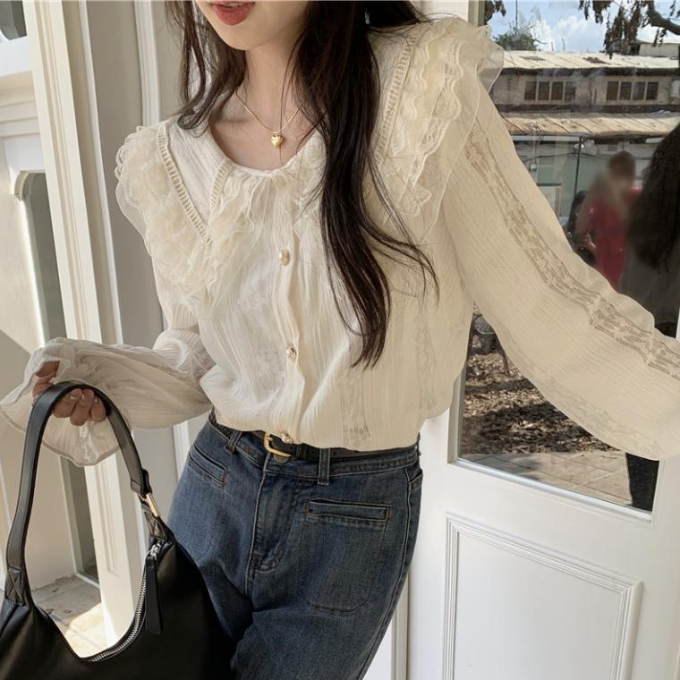 春天氣息！約會必搭💝  韓版溫柔lady珍珠釦蕾絲襯衫   韓系 顯瘦 女裝 衣服 基本款 T恤 短袖 上衣 短版 上著-細節圖6