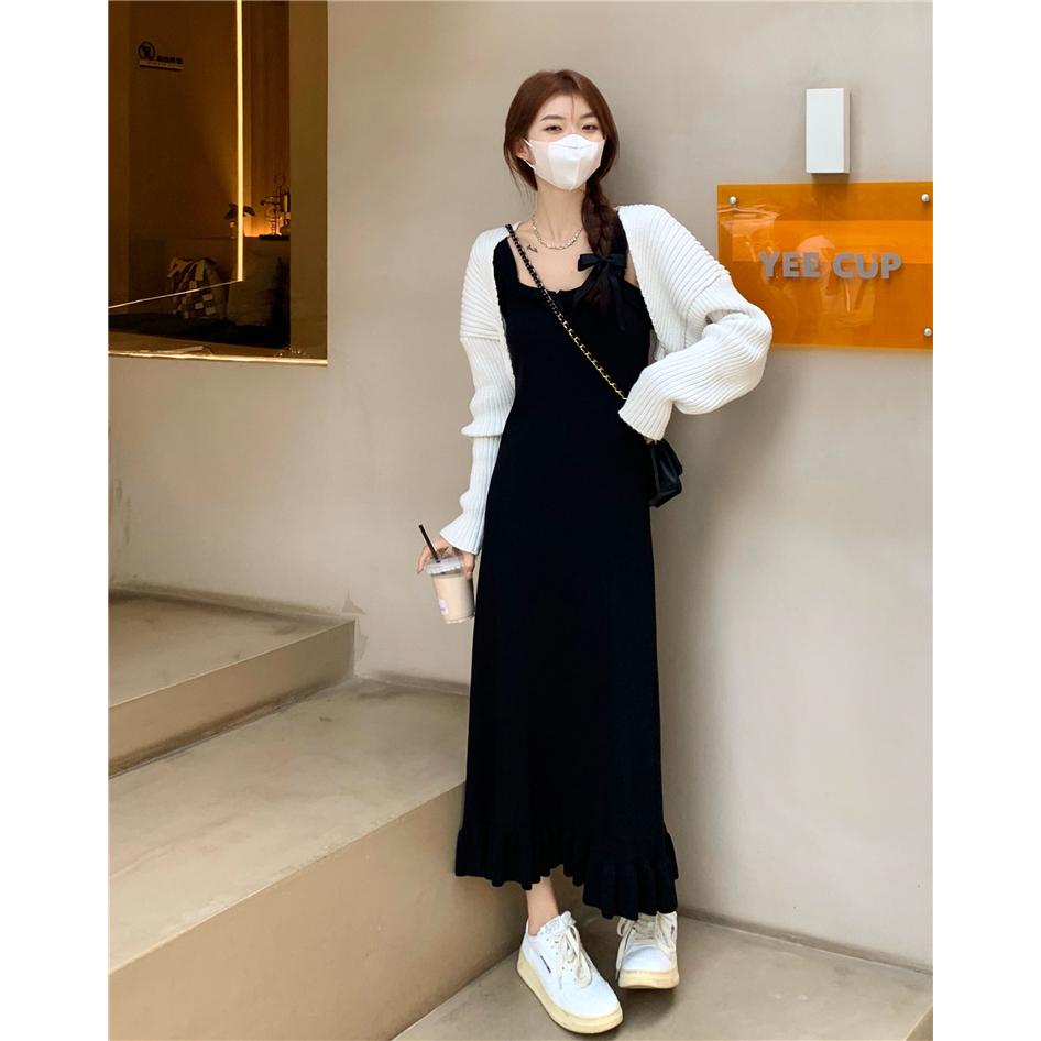 超遮肉！無敵顯瘦款🖤  韓版法式性感吊帶針織洋裝  韓系 顯瘦 女裝 連身裙 基本款 A字裙 吊帶連身裙-細節圖8