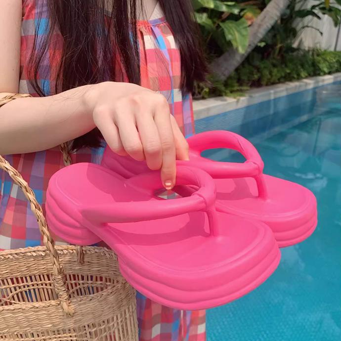 ⚠️限時特價$299❗️  軟底超好穿✨  夏日多巴胺配色人字拖（增高款&一般款  36-41）夾腳拖 懶人拖 沙灘拖-細節圖5