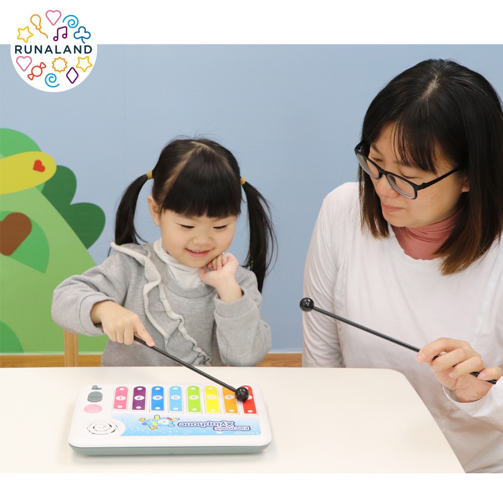 RUNALAND-聲光學習手敲琴 （附成長遊戲書） 可切換2種遊戲模式 內建遊戲音樂14首 聲音符合安規不傷耳-細節圖4