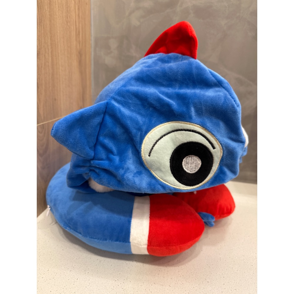 蠟筆小新帶帽U型枕 旅行枕 護頸枕 頸枕 動感超人 小白 肥嘟嘟佐衛門 搭機 午休 出國 禮物-細節圖2