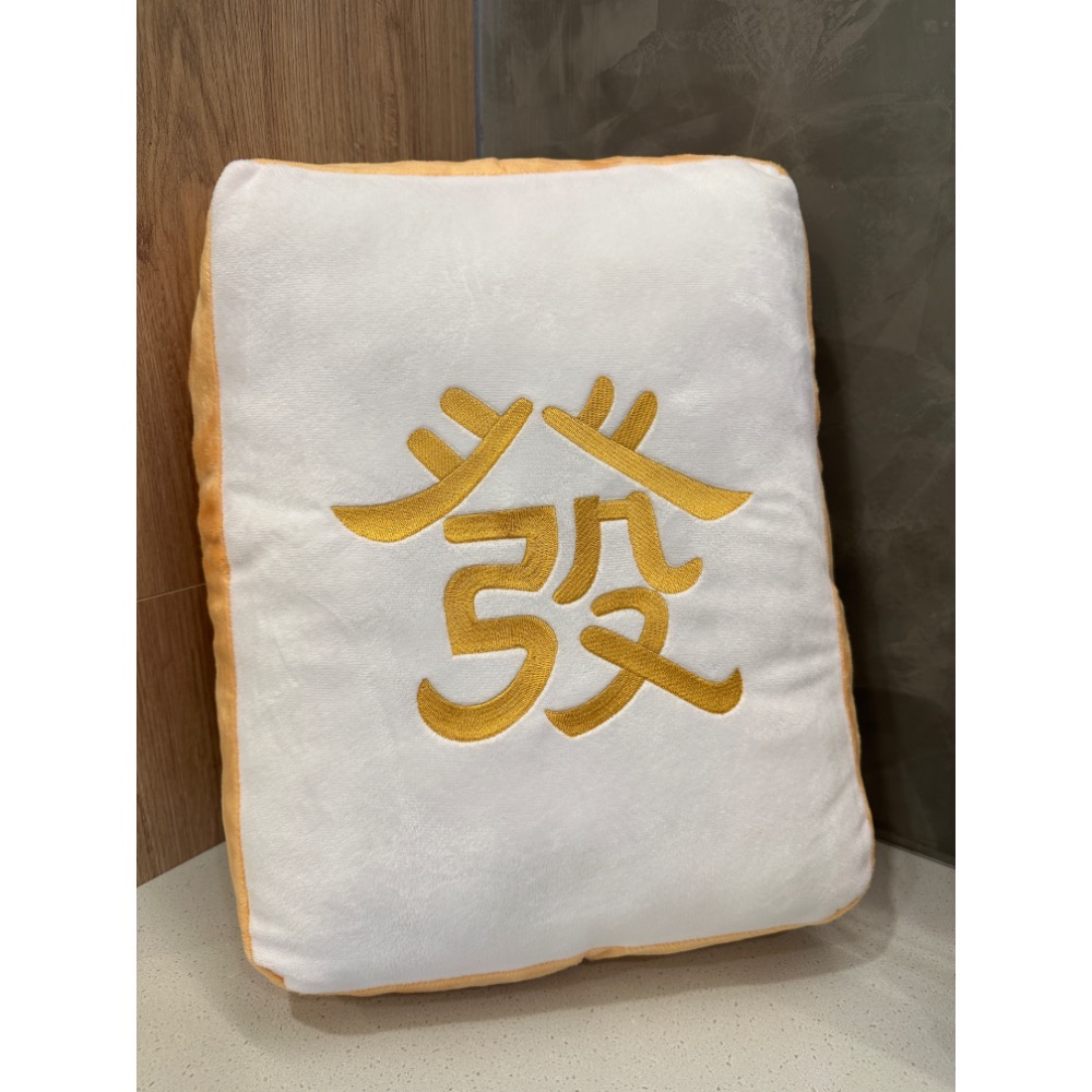 40公分金發抱枕
