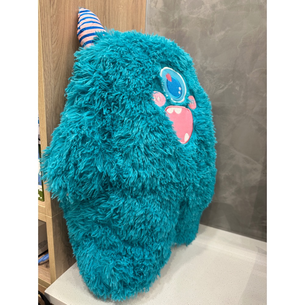 醜萌小怪獸抱枕 小怪獸毛絨玩具女孩睡覺抱枕大號布娃娃玩偶 可愛療癒系禮物 兒童睡覺陪伴抱枕玩偶沙發-細節圖3