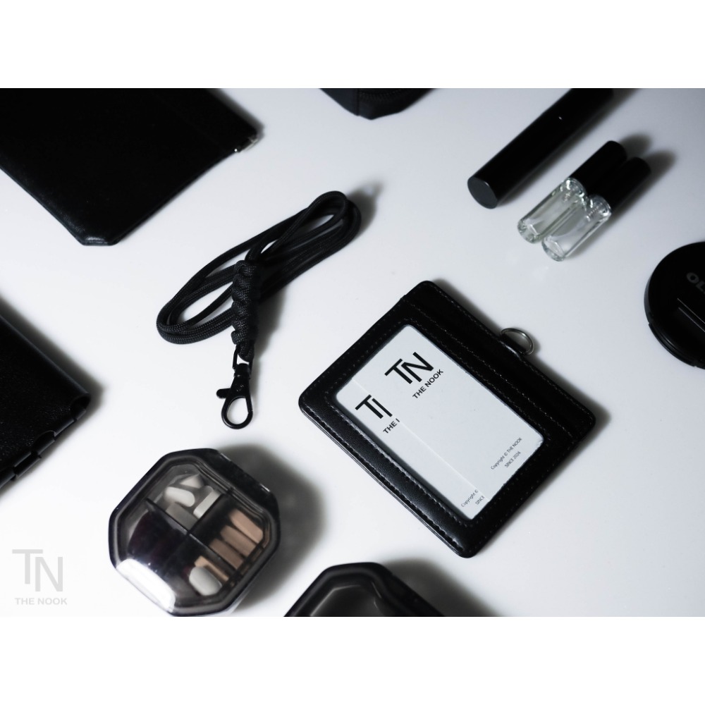 橫款 : 長10  cm x 高 8.6 cm