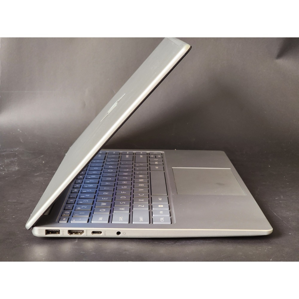 小宅二手｜惠普 HP Laptop 輕薄文書筆電 14-ep0001-細節圖2