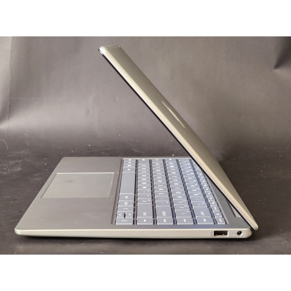 小宅二手｜惠普 HP Laptop 輕薄文書筆電 14-ep0001-細節圖3