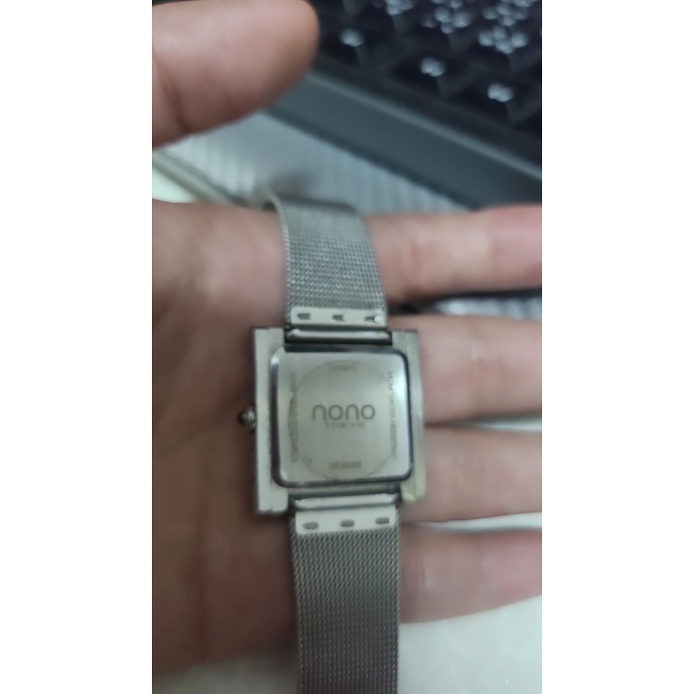 Nono銀色方塊男女經典蝴蝶釦手錶-細節圖3