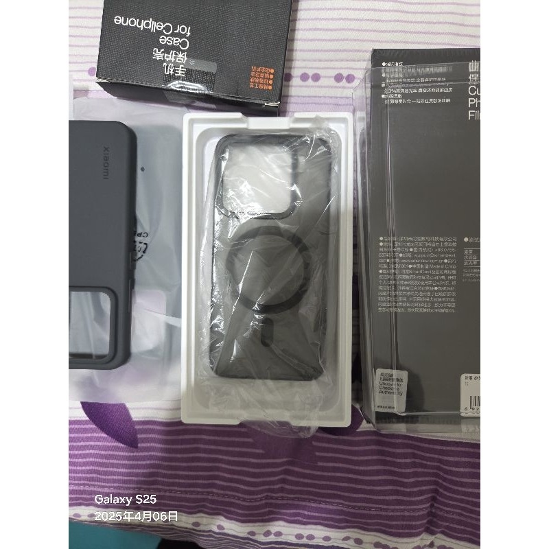 小米15，閃魔手機殼+閃魔保護貼，原廠殼-細節圖2