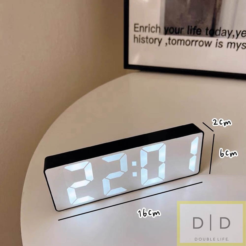 【暖&和家居】台灣現貨 夜光鏡面鬧鐘 居家鬧鐘時鐘 宿舍電子鐘 LED電子鐘 數字時鐘 桌面時鐘 居家裝飾 鬧鐘 時鐘-細節圖6