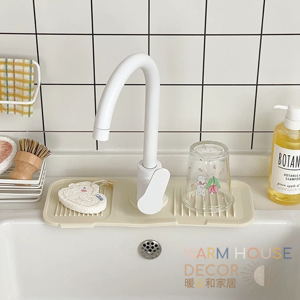 【暖&和家居】台灣現貨 水龍頭矽膠瀝水墊 洗手台防潑水 矽膠瀝水墊 防水墊 水龍頭瀝水墊 水龍頭墊 廚房瀝水墊 瀝水墊-細節圖3