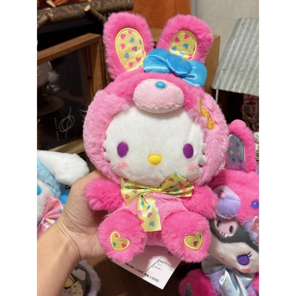 現貨 日本 三麗鷗 Sanrio 復活節 兔子造型 娃娃吊飾 吊飾 掛飾 kitty 大耳狗 庫洛米 小麥粉 酷企鵝-細節圖5