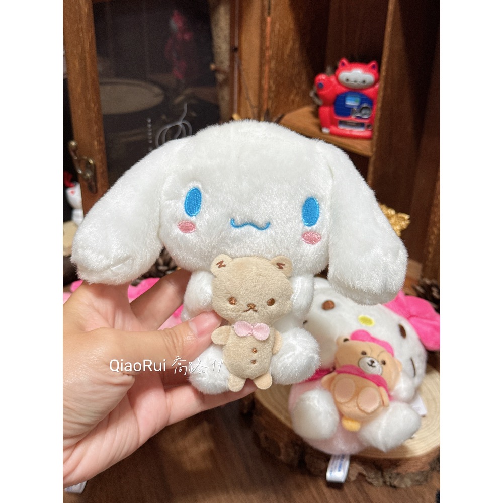 現貨 日本 Sanrio 三麗鷗 緊抱好朋友 娃娃吊飾 kitty 美樂蒂 大耳狗 庫洛米-規格圖2