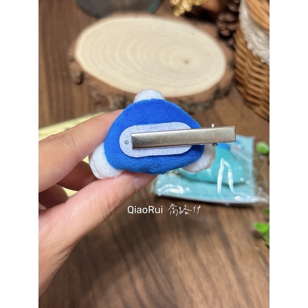 現貨 日本 Sanrio 三麗鷗 屁屁髮夾 瀏海夾 KITTY 大耳狗 庫洛米 漢頓 帕恰狗-細節圖3