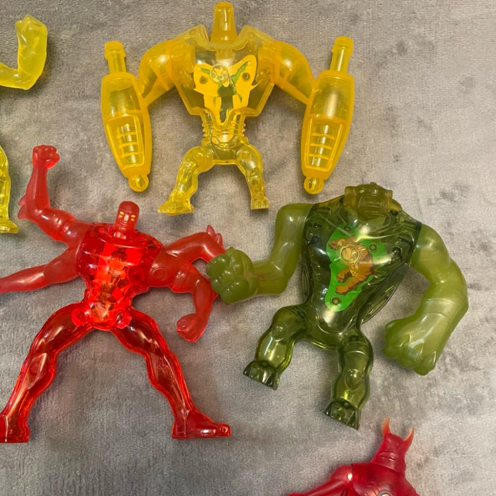 Ben 10 絕版一起賣 魟人 犰狳金剛 四手霸王 終極小波波 麥當勞玩具🇺🇸 美式玩具 少年駭客 外星英雄 終極英雄-細節圖3