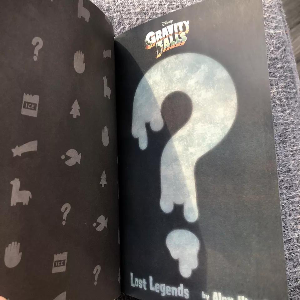 神秘小鎮大冒險：失落的傳奇 美國預購 精裝書 收藏 卡通-細節圖7