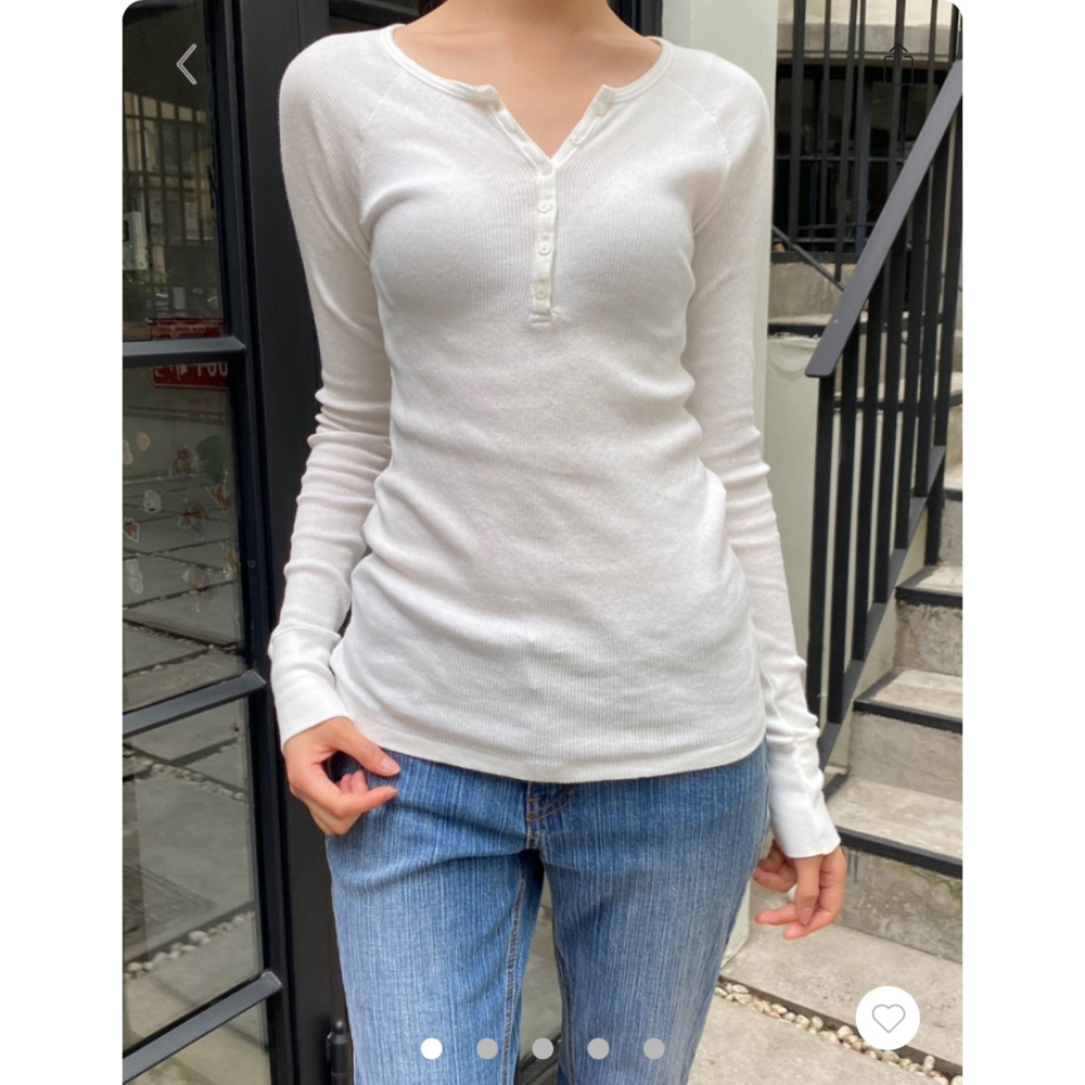 【BM】Zelly Ribbed Top 多色* 多粒扣正肩長袖-細節圖2