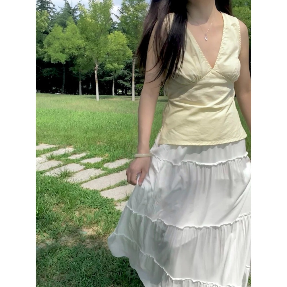 【BM】Rafaela Top 淡黃綁帶v領掛脖背心-細節圖4