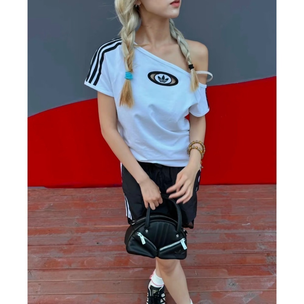 Adidas 斜肩短袖M