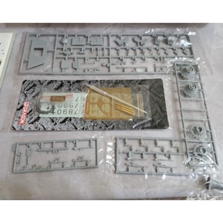 模型 Dragon Models 1:35 ＇39-＇45系列虎王後期型戰車（附新型履帶）阿登森林1944-細節圖7