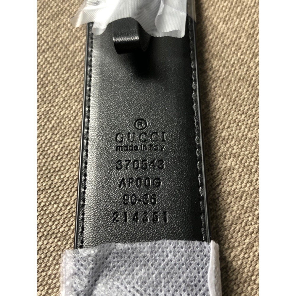 GUCCI-411924 經典GG壓紋銀釦牛皮腰帶/皮帶(黑)全新未使用-細節圖2