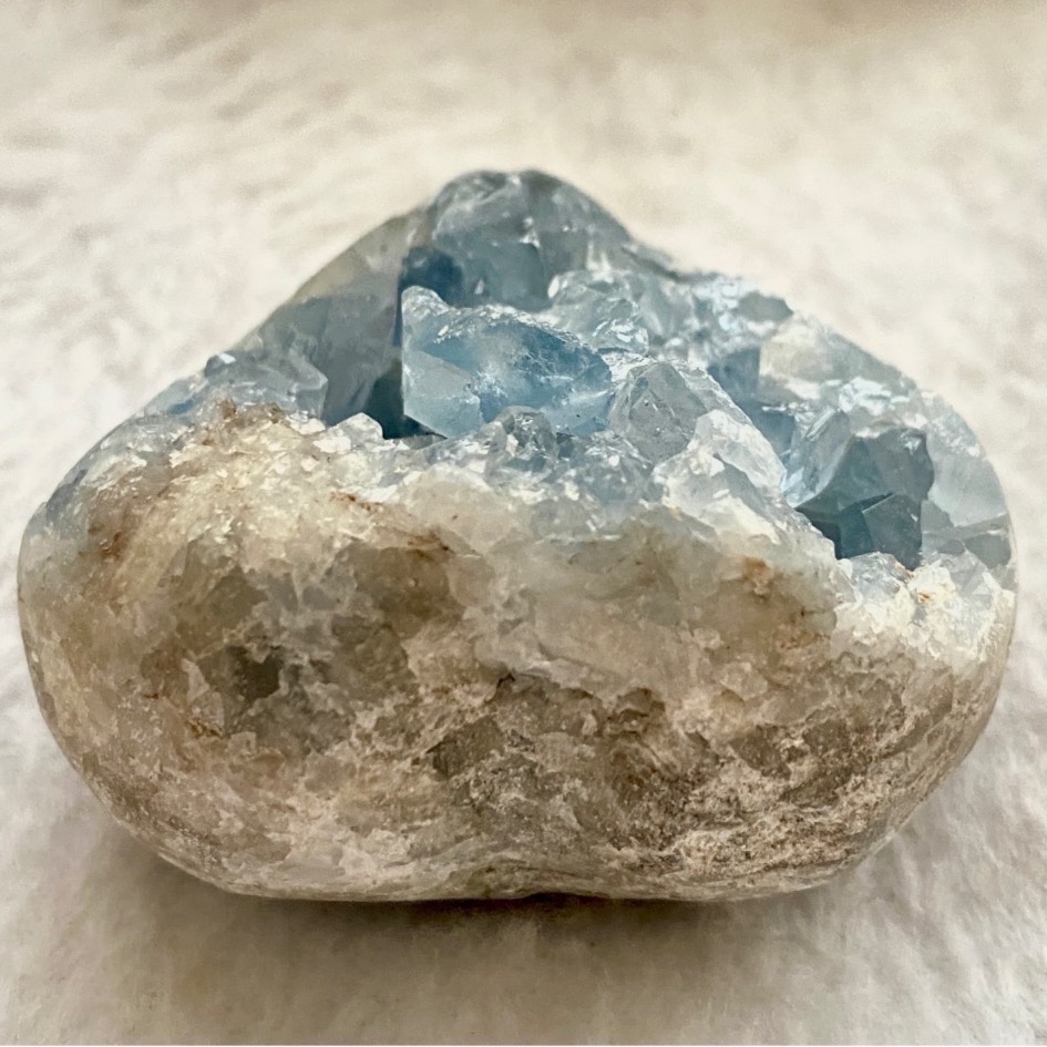 天青石 水晶 原礦 晶洞 愛心 悸動的瞬間-細節圖6