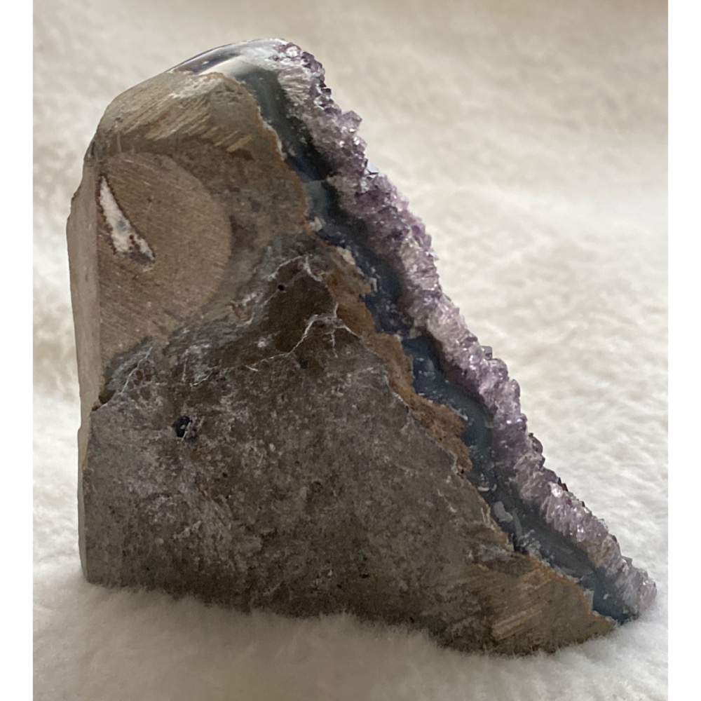 異象晶鎮 辦公室招貴人納福小物 黑底紫牙黃金沙共生礦-細節圖5