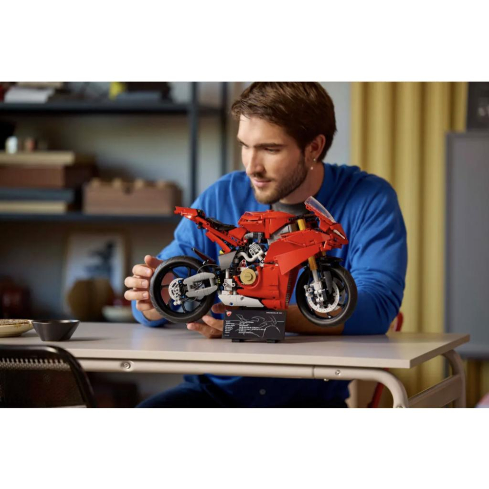 LEGO 42202 杜卡迪 Ducati Panigale V4 S 摩托車【樂高玩家】科技系列-細節圖6