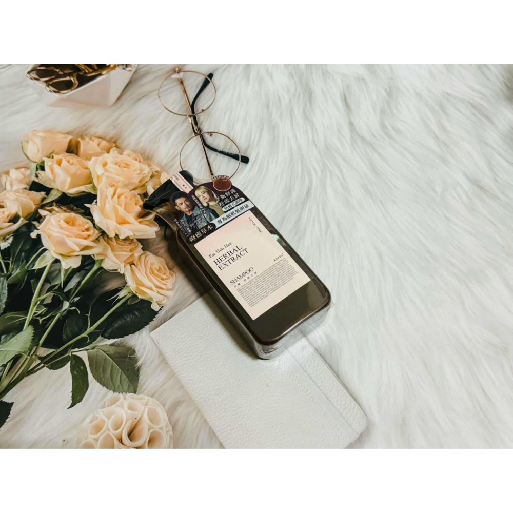 小氣敗家女❤️卡氛 KA’FEN 草本 芍藥舒緩頭皮 洗髮精 草本洗髮精 加大版 300ML  800ML 加大版本-規格圖10