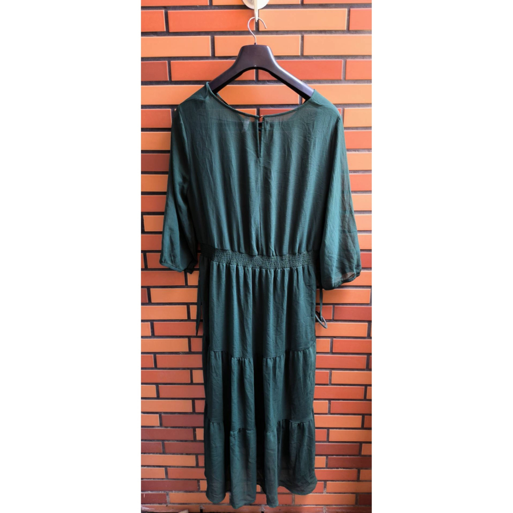 可束腰墨綠色洋裝-細節圖2