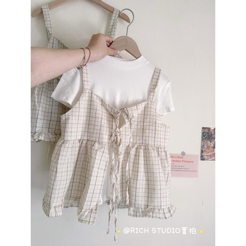 𝐑𝐈𝐂𝐇｜現貨*實拍♡清新格子吊帶荷葉邊兩穿上衣-細節圖6