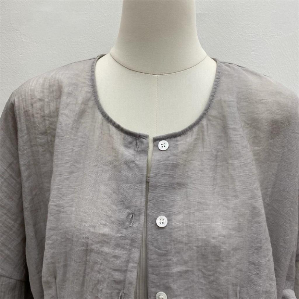 𝐑𝐈𝐂𝐇｜現貨*文藝風輕薄透膚防曬罩衫-細節圖7