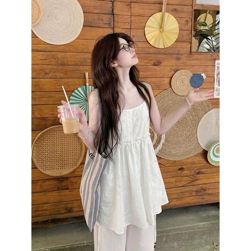 𝐑𝐈𝐂𝐇｜現貨❤️夏日溫柔氣質刺繡吊帶裙（可調肩帶／後鬆緊）-細節圖4