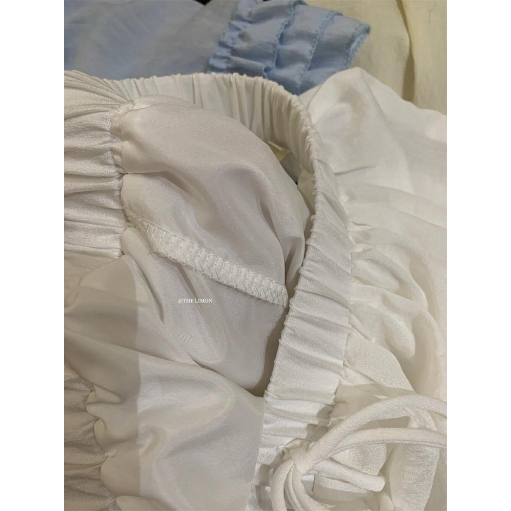 𝐑𝐈𝐂𝐇｜現貨+預購𝗧𝗛𝗘 𝗟𝗜𝗠𝗢𝗡🍋百搭王♡木耳邊綁帶甜美減齡顯瘦短裙-細節圖8