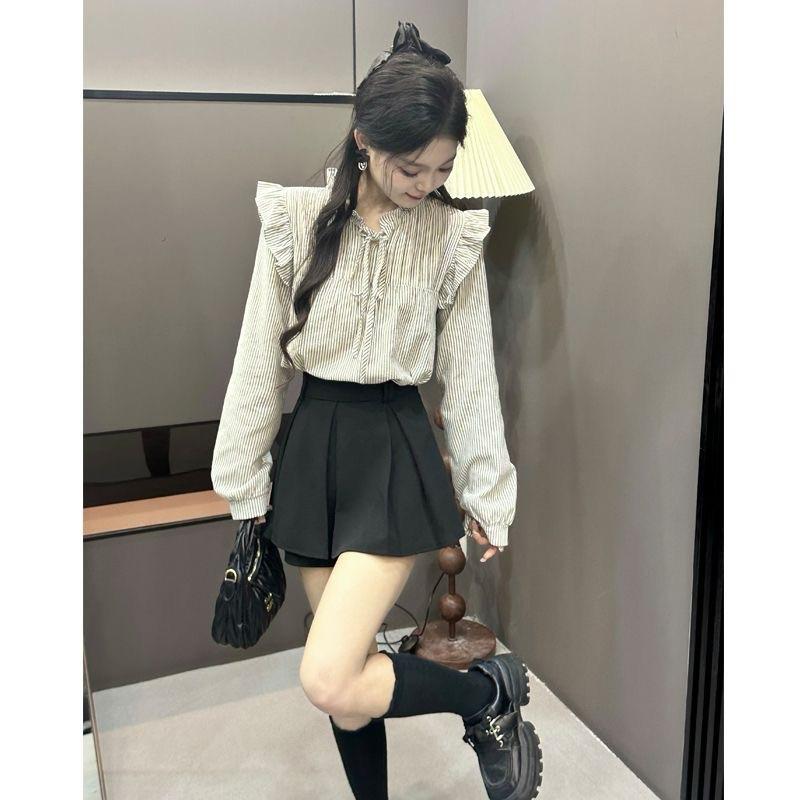 𝐑𝐈𝐂𝐇｜現貨🔥春秋花邊綁帶木耳邊條紋襯衫上衣-細節圖2