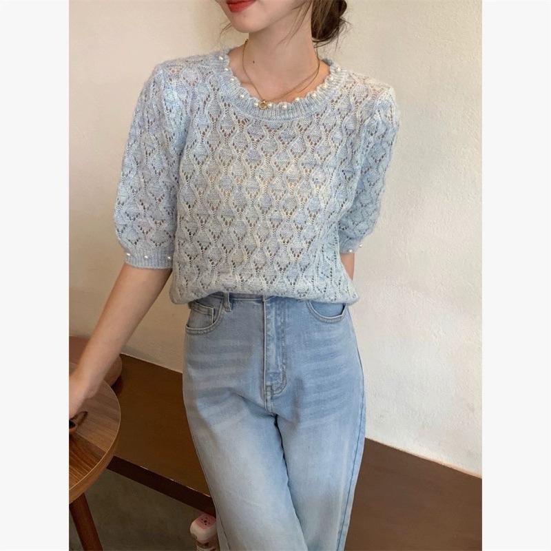 𝐑𝐈𝐂𝐇｜現貨🫶🏻法式氣質小香風鏤空針織釘珠寬鬆顯瘦設計感上衣-細節圖3