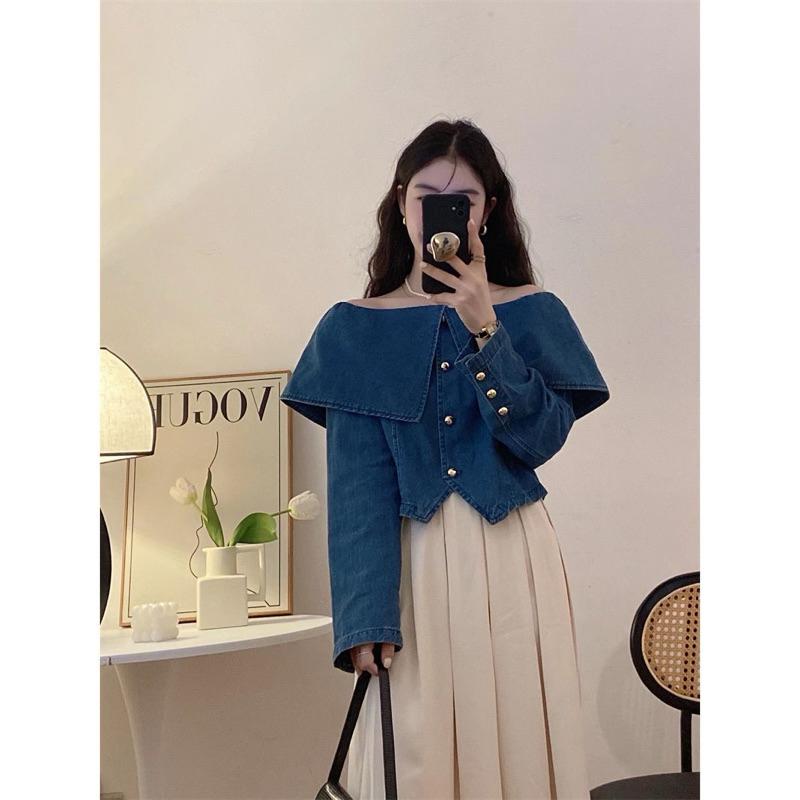 𝐑𝐈𝐂𝐇｜現貨☁️法式復古一字肩設計感不規則牛仔長袖上衣-細節圖8