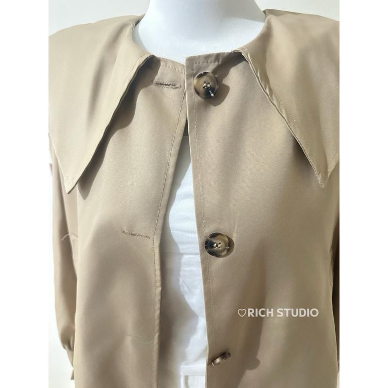 𝐑𝐈𝐂𝐇｜現貨❤️實拍*韓版復古短版薄款風衣外套-細節圖9