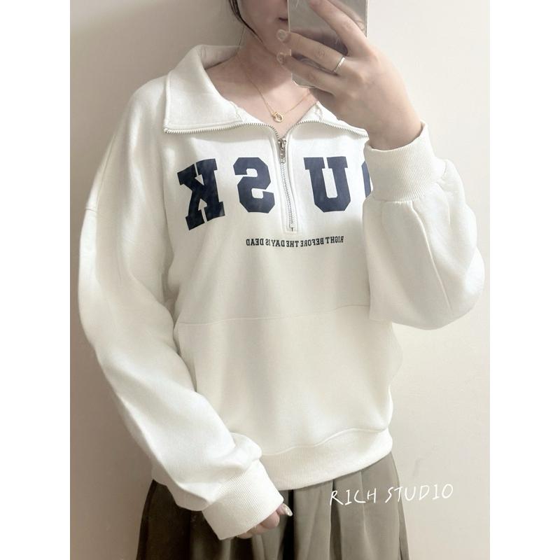 𝐑𝐈𝐂𝐇｜現貨🫶🏻實拍*秋冬大學T新款加厚美式復古拉鍊外套立領大口袋上衣-細節圖4