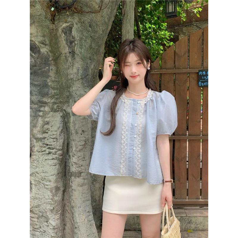 𝐑𝐈𝐂𝐇｜現貨🔥實拍*韓系減齡微透花邊拼接甜美百搭天絲質感泡泡袖-細節圖7