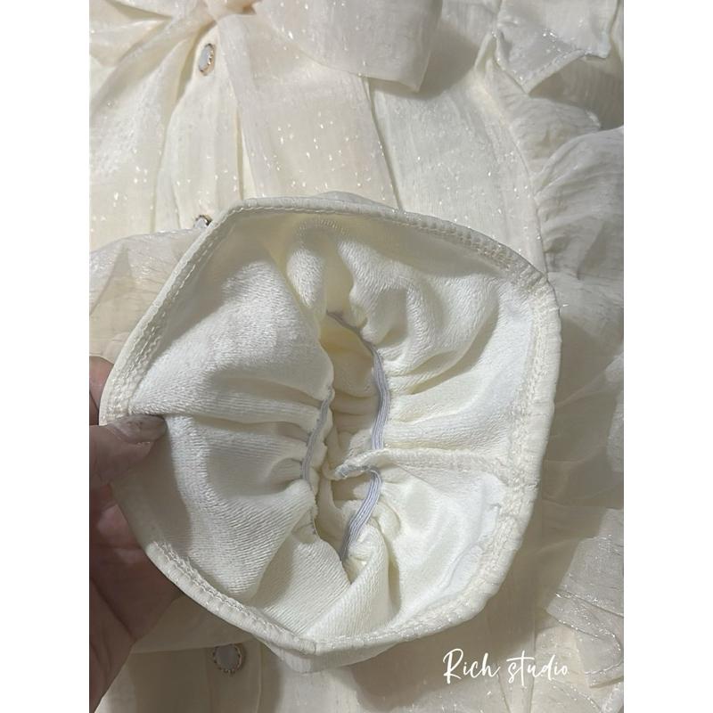 𝐑𝐈𝐂𝐇｜冷冷也要當仙女!!加絨荷葉邊蝴蝶結喇叭袖雪紡上衣♡預購-細節圖7