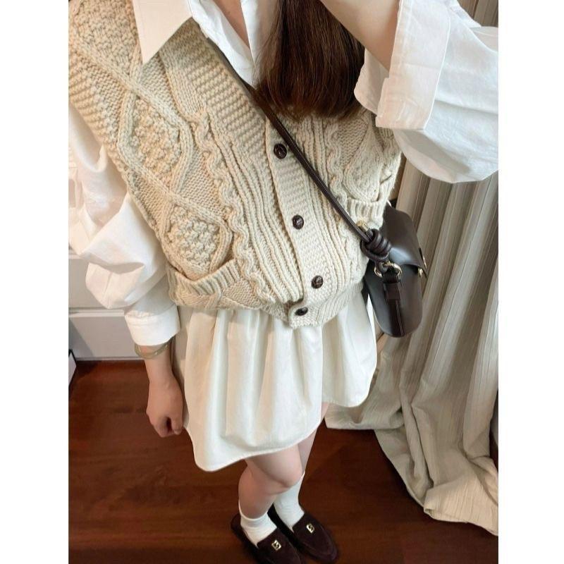 𝐑𝐈𝐂𝐇｜實拍*森系復古開衫馬甲+百搭襯衫兩件式上衣（預購）-細節圖2