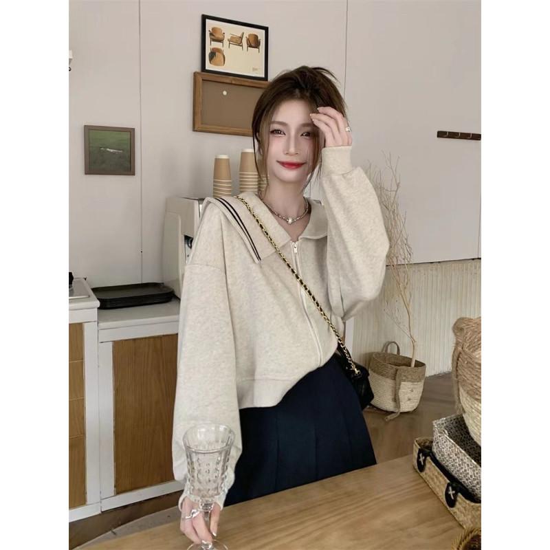 𝐑𝐈𝐂𝐇｜現貨☁️娃娃領寬松韓版海軍領短款外套-細節圖2