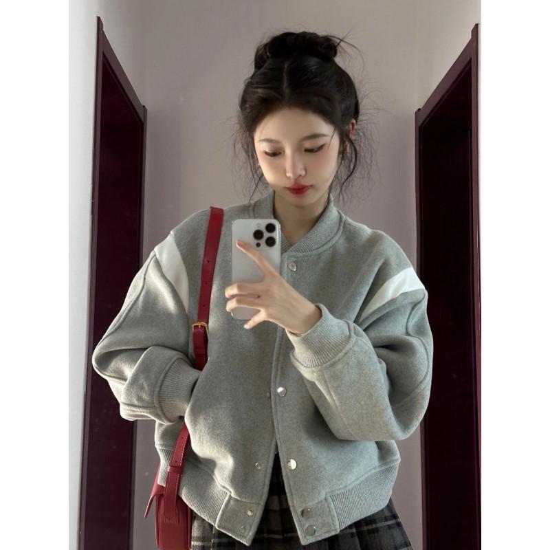 𝐑𝐈𝐂𝐇｜現貨🫶🏻韓系學院風拼接撞色棒球外套-細節圖3