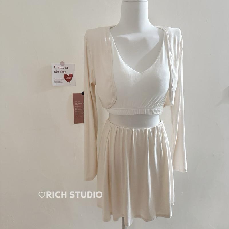 𝐑𝐈𝐂𝐇 🏷️ 𝐒𝐚𝐥𝐞 ୨୧小清新涼感面料套裝3件套可分開搭配 超值！-細節圖2