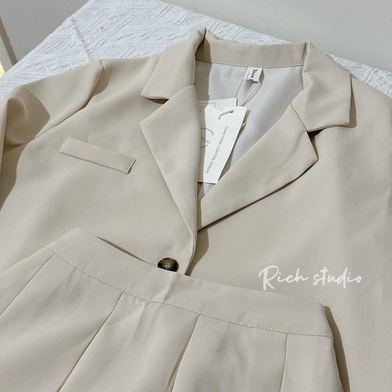 𝐑𝐈𝐂𝐇🏷️ 𝐒𝐚𝐥𝐞 ୨୧實拍*西裝外套+百褶裙兩件套🫧現貨-細節圖4