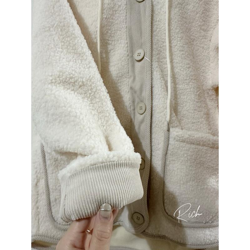 𝐑𝐈𝐂𝐇｜現貨+預購🫶🏻實拍*帽子可拆針織連帽羊羔毛外套♡寬鬆百搭-細節圖7